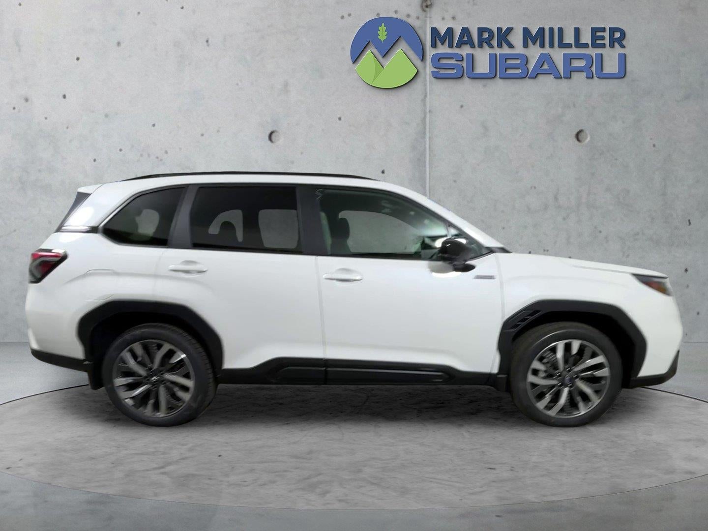 2026 Subaru FORESTER Touring Hybrid