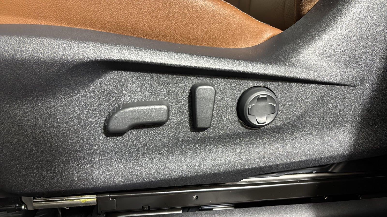 2026 Subaru Ascent Touring - Photo 20