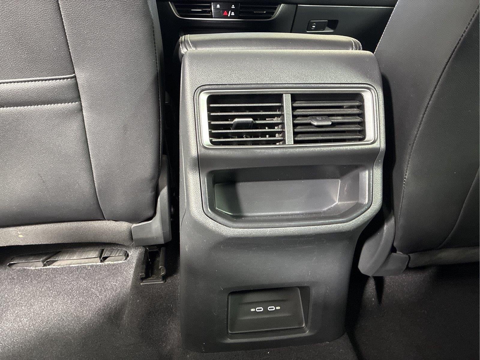 2024 Volkswagen Atlas Cross Sport 2.0T SE