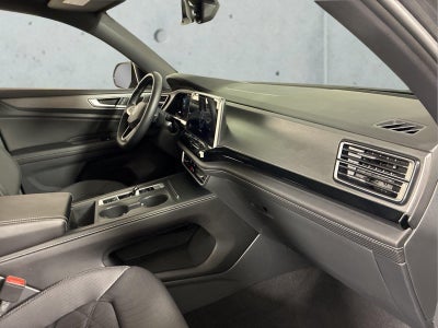 2024 Volkswagen Atlas Cross Sport 2.0T SE