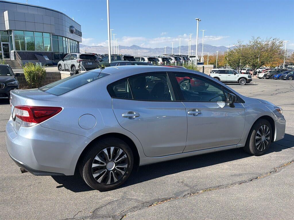 2017 Subaru Impreza 2.0i