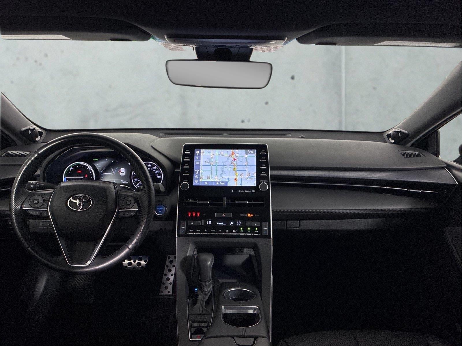 2022 Toyota Avalon Hybrid XSE Nightshade