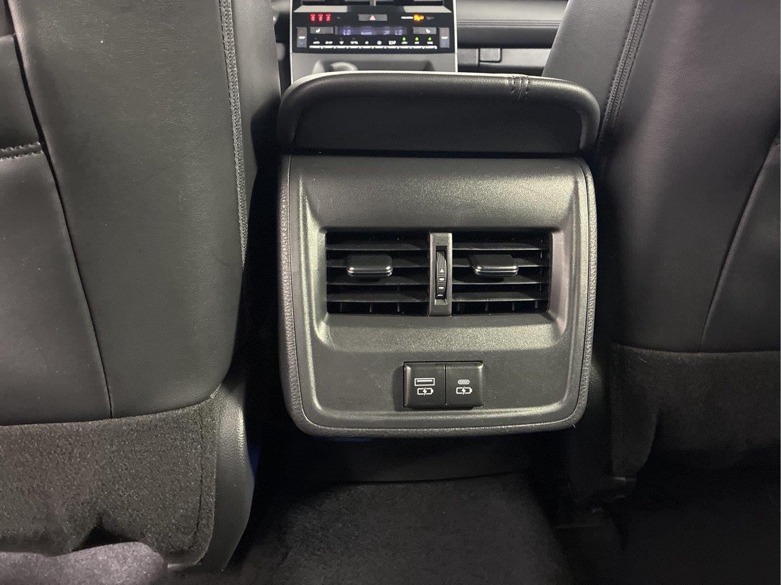 2022 Toyota Avalon Hybrid XSE Nightshade