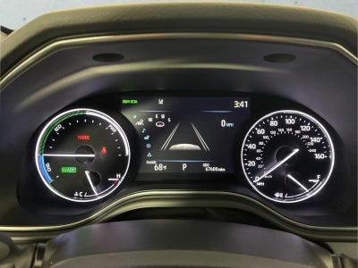 2022 Toyota Avalon Hybrid XSE Nightshade