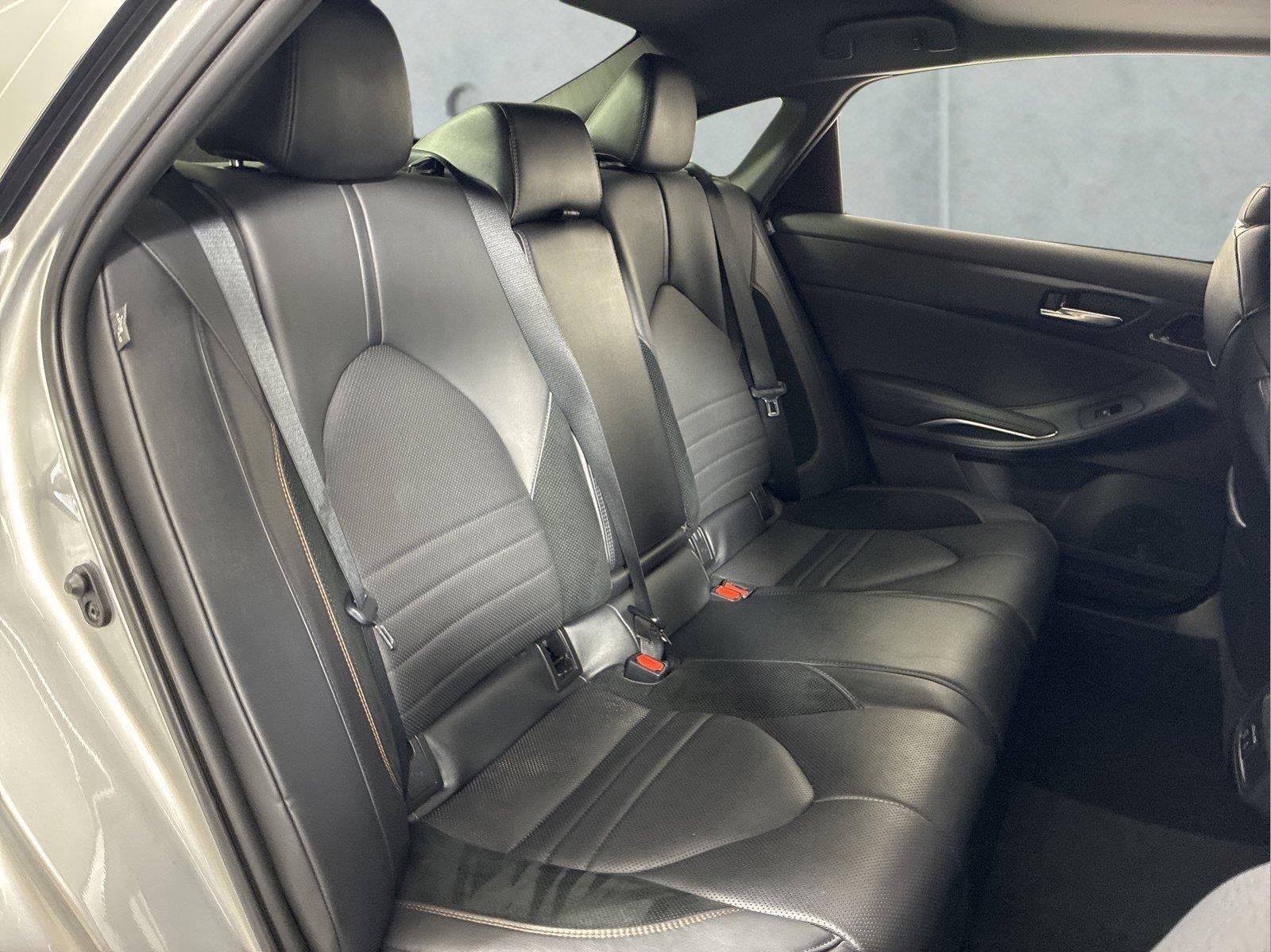 2022 Toyota Avalon Hybrid XSE Nightshade