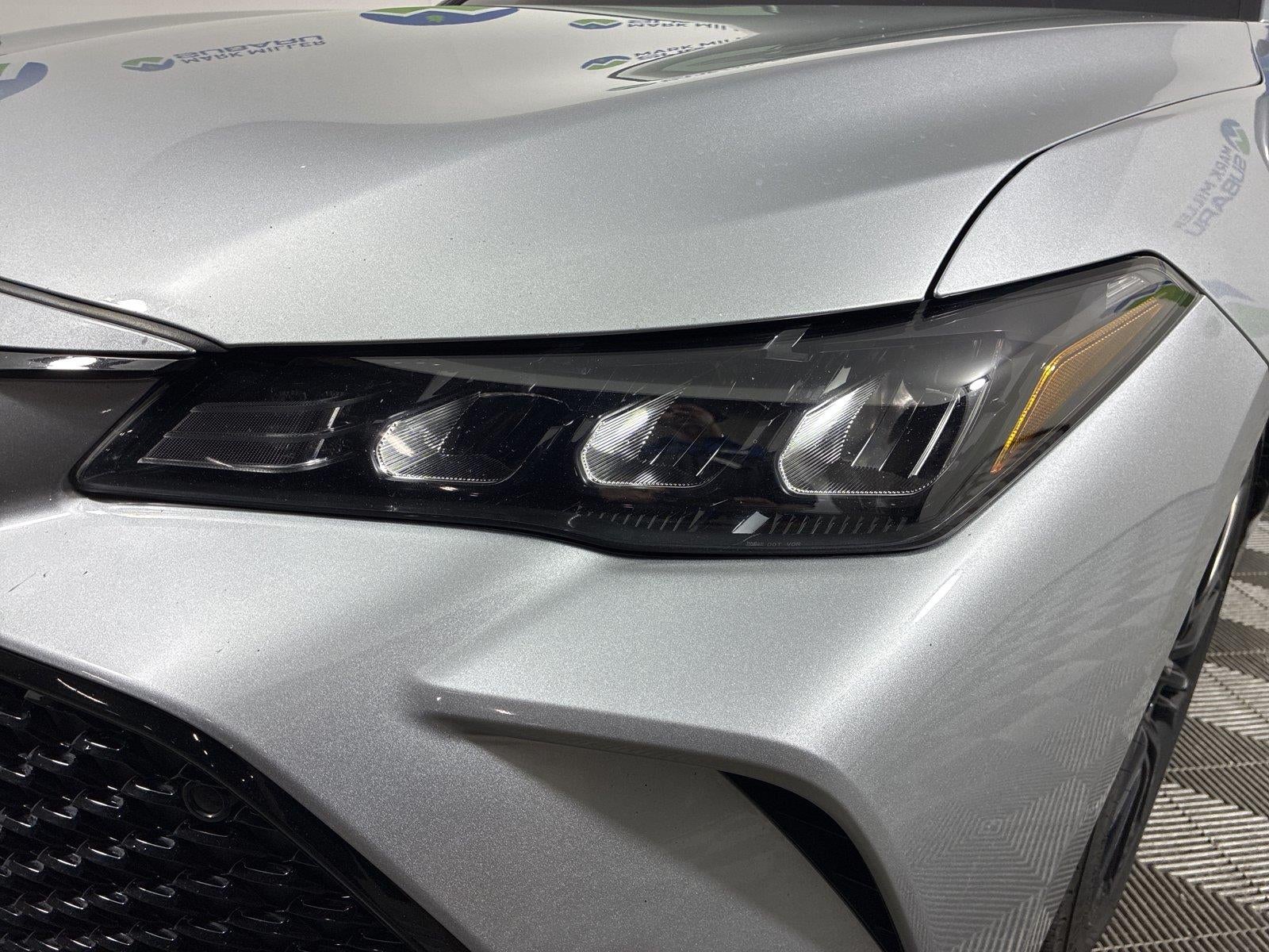 2022 Toyota Avalon Hybrid XSE Nightshade