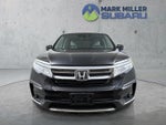 2019 Honda Pilot Touring w/Rear Captain's Chairs