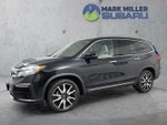 2019 Honda Pilot Touring w/Rear Captain's Chairs