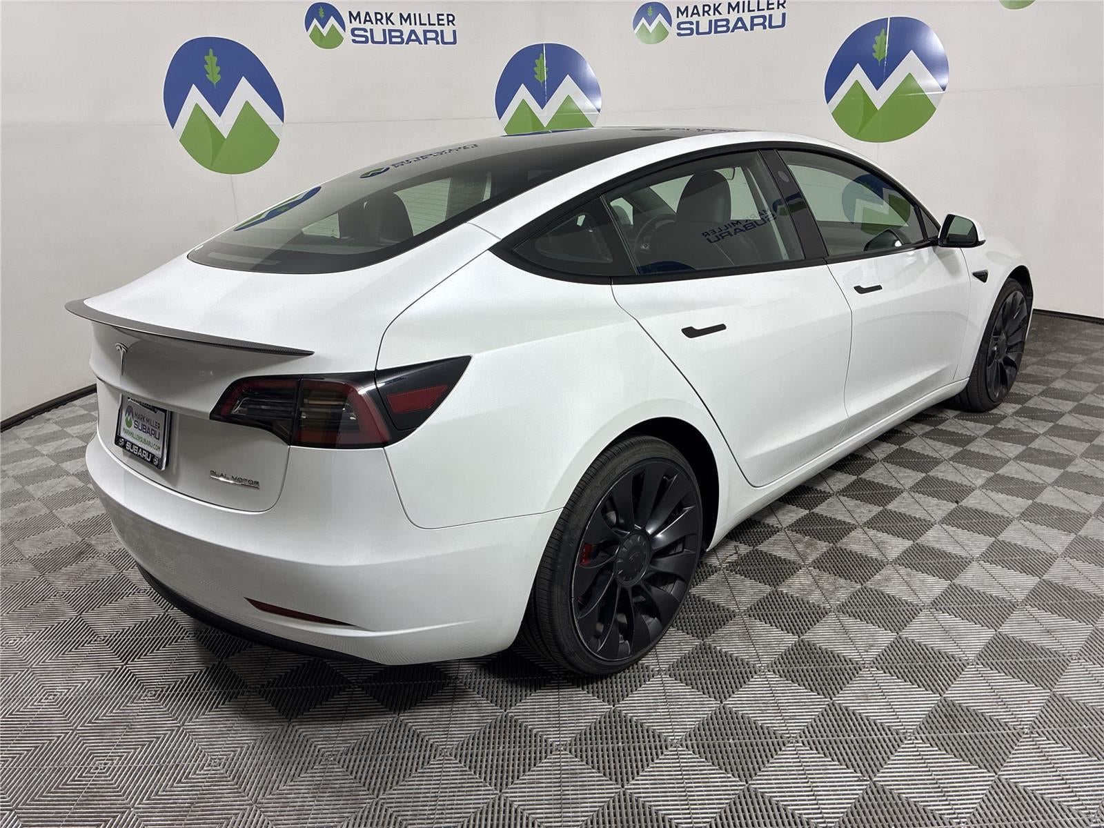 2023 Tesla Model 3 Performance