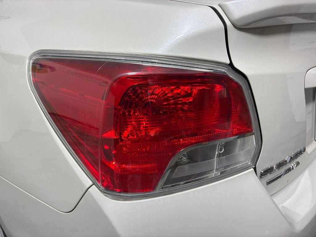 2016 Subaru Impreza 2.0i Premium