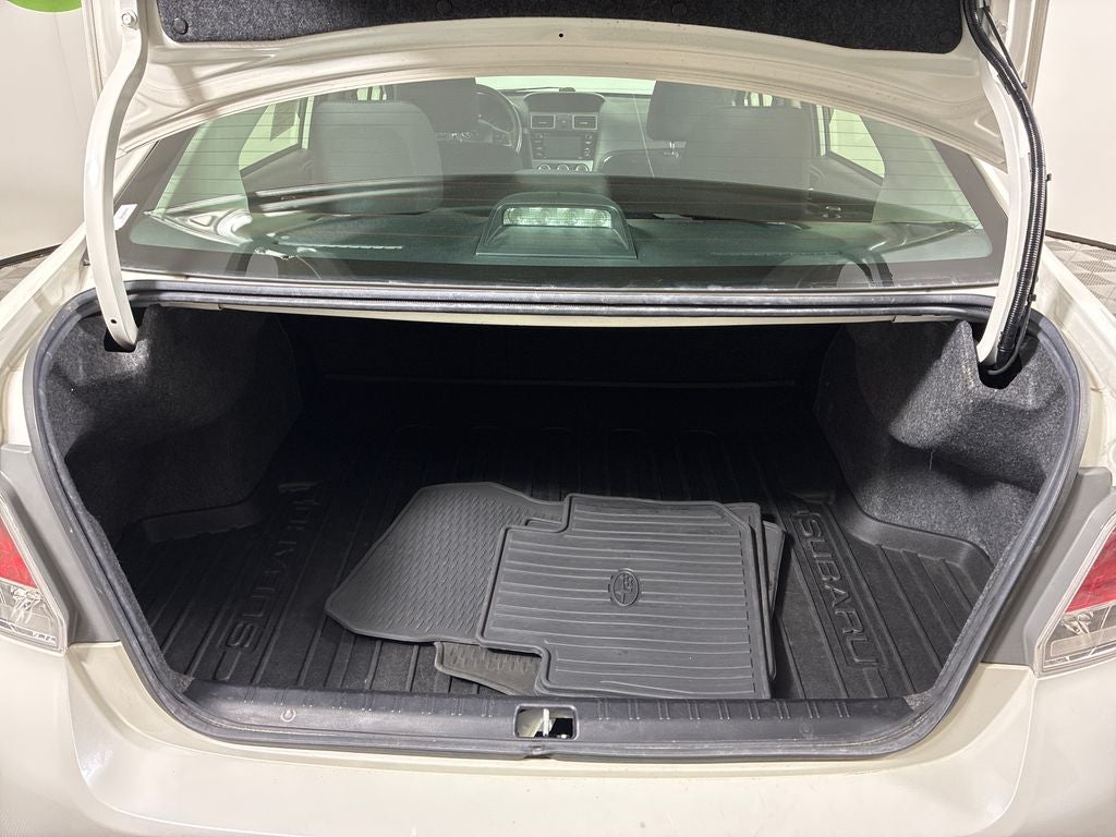 2016 Subaru Impreza 2.0i Premium
