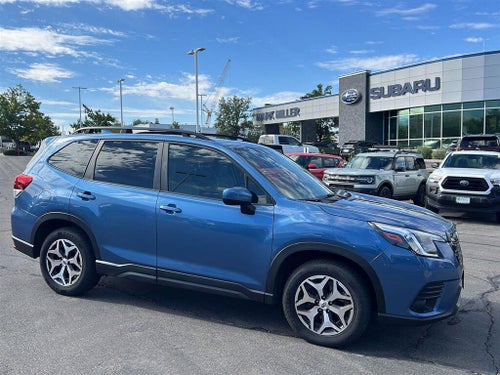 2022 Subaru Forester Premium