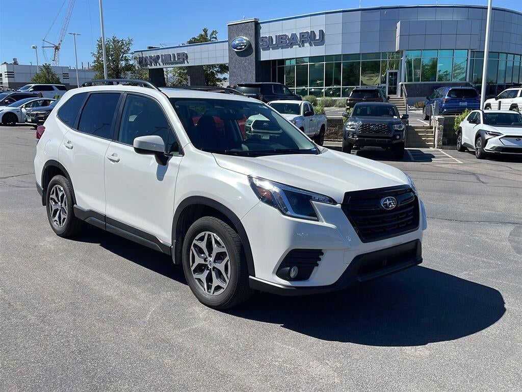 2023 Subaru Forester Premium