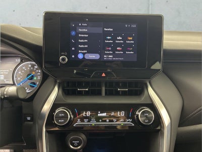 2024 Toyota Venza LE