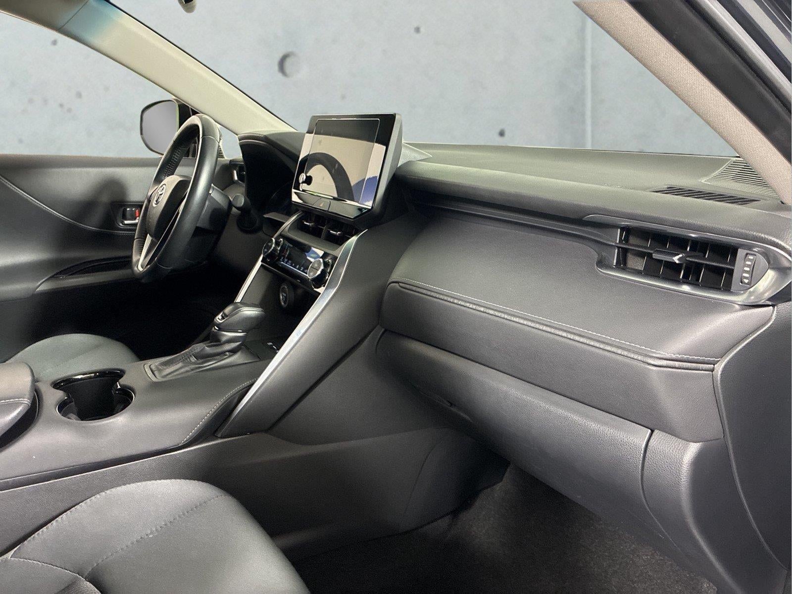 2024 Toyota Venza LE