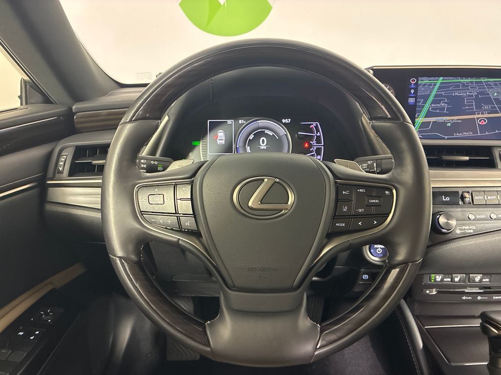 2019 Lexus ES 300h