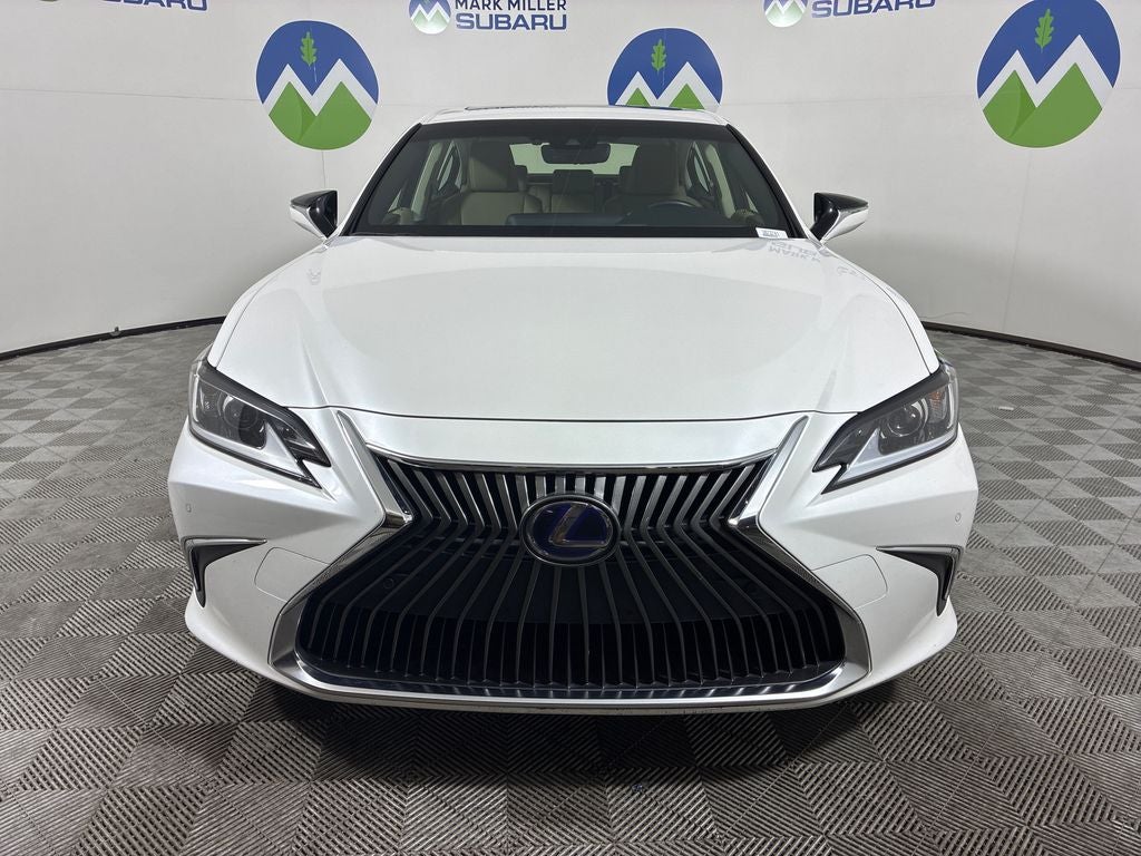 2019 Lexus ES 300h