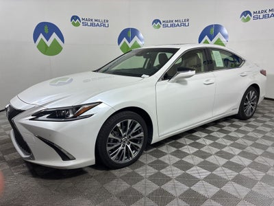 2019 Lexus ES 300h