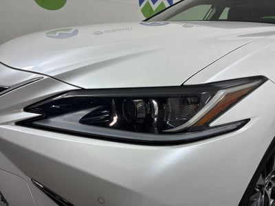 2019 Lexus ES 300h