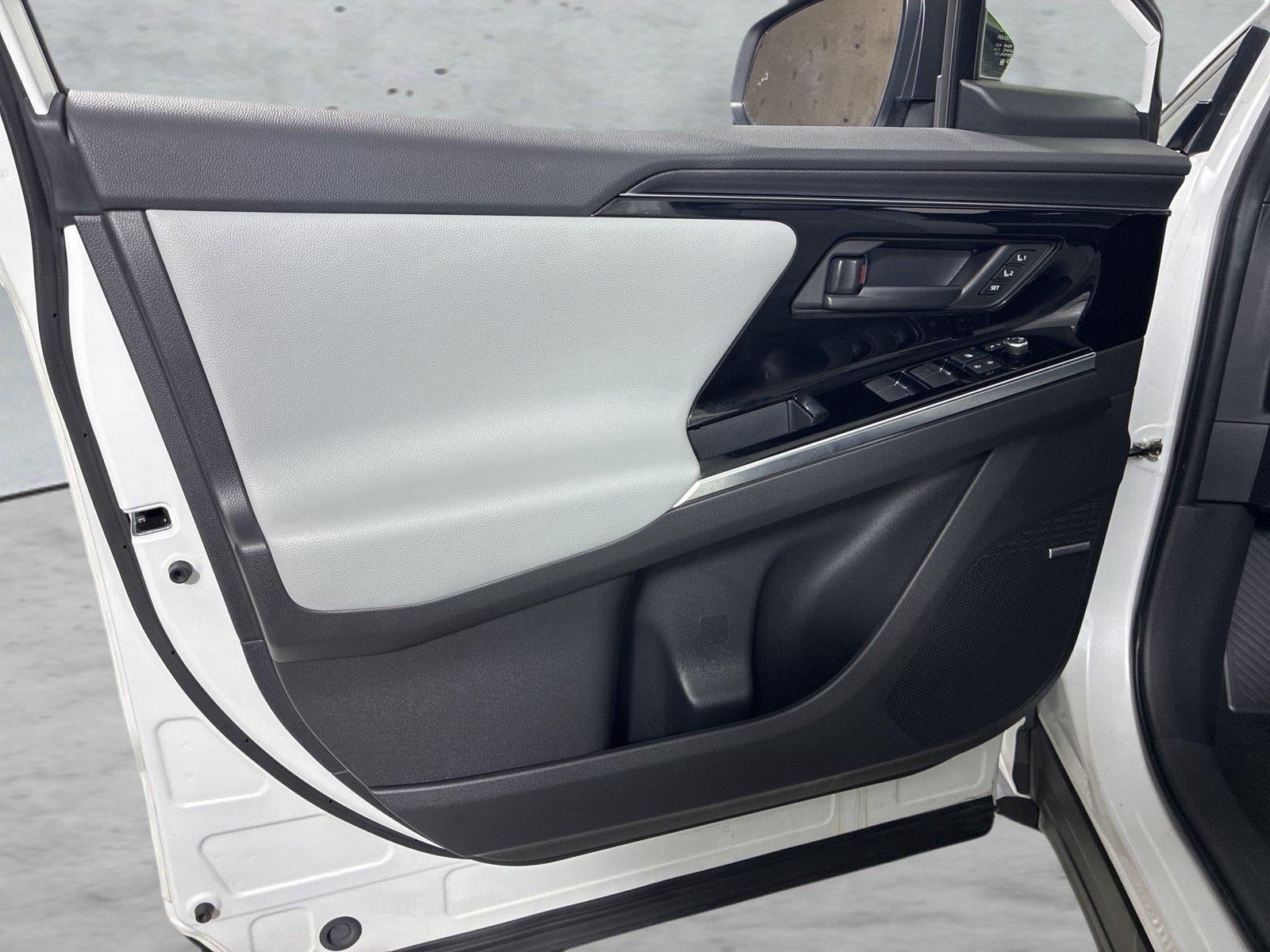2023 Subaru Solterra Limited