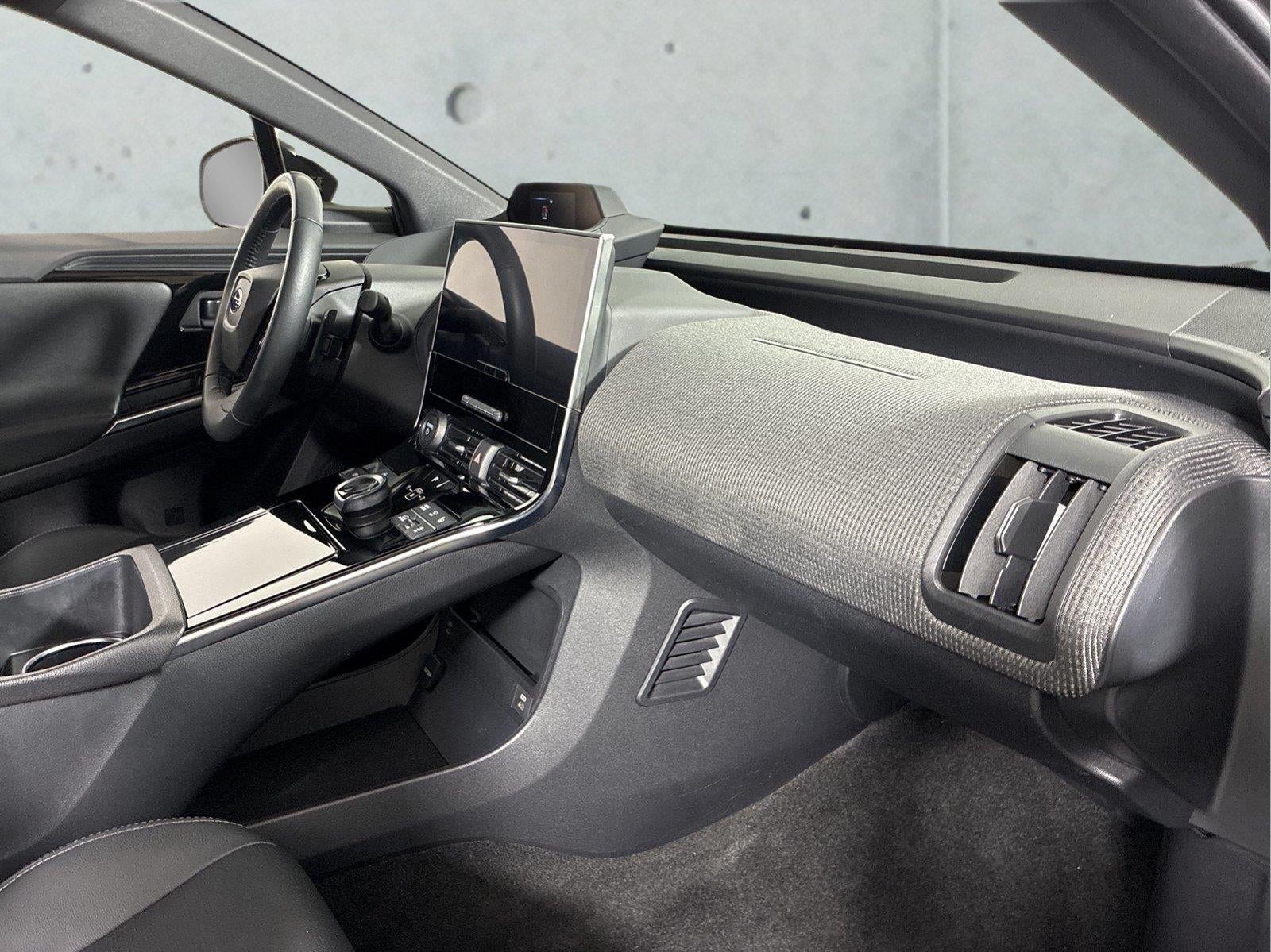 2023 Subaru Solterra Touring