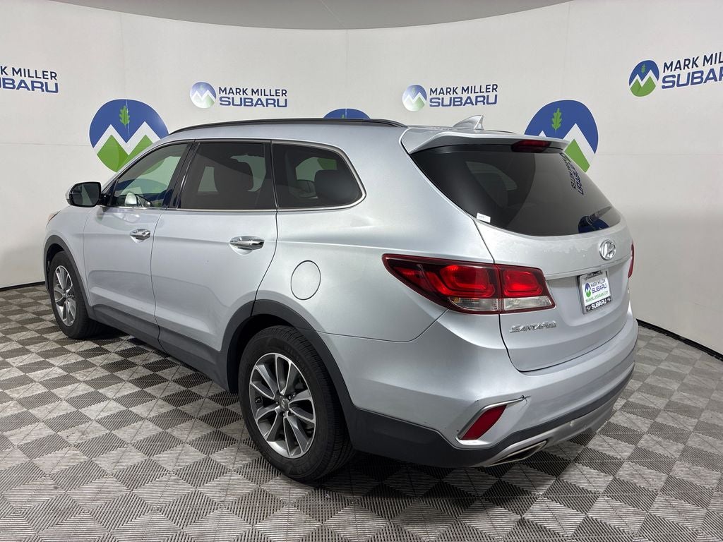 2017 Hyundai Santa Fe SE