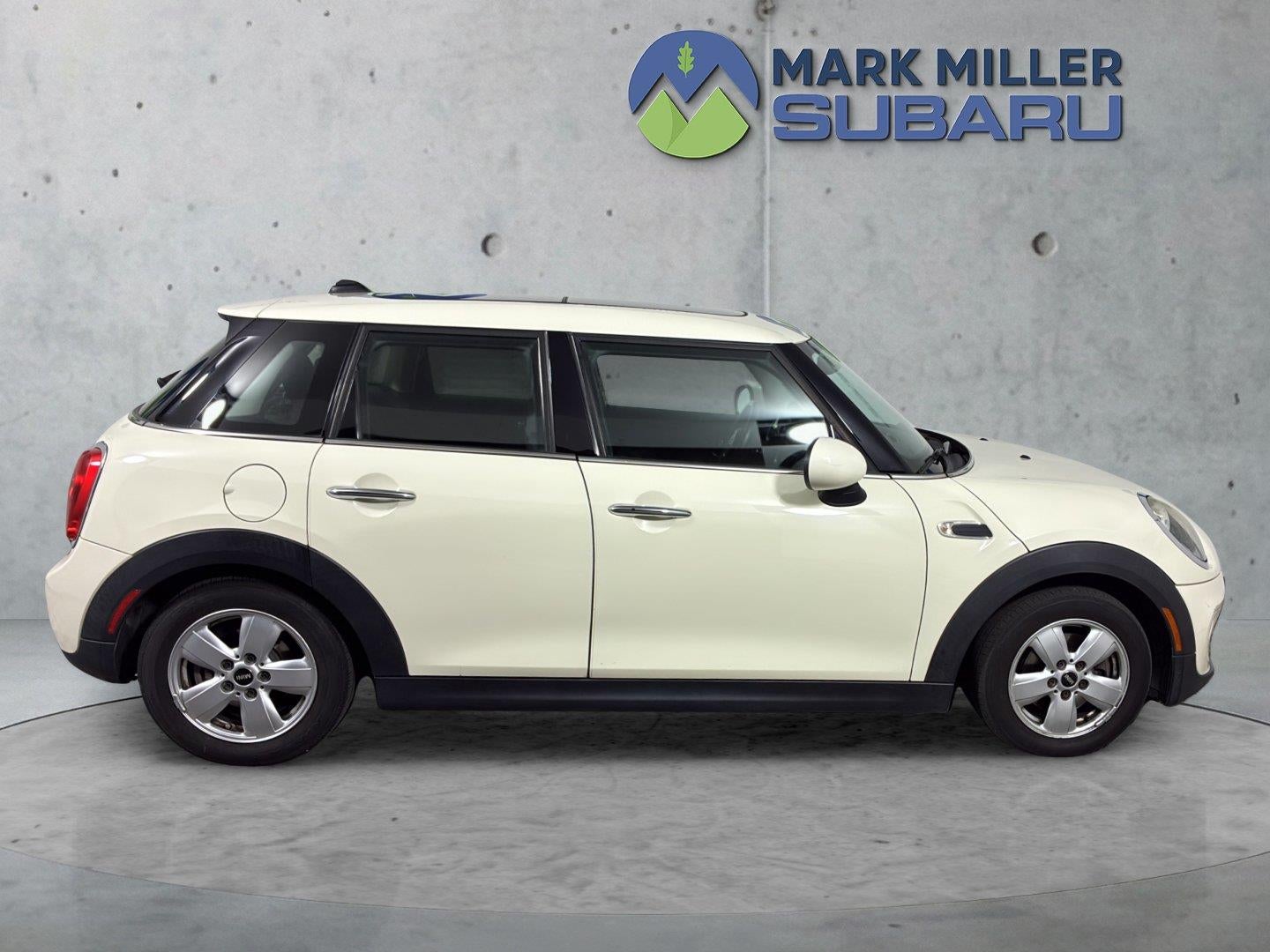2016 MINI Cooper Hardtop 4 Door Cooper