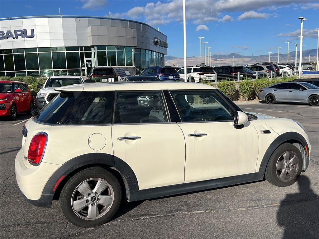 2016 MINI Cooper Hardtop 4 Door Cooper