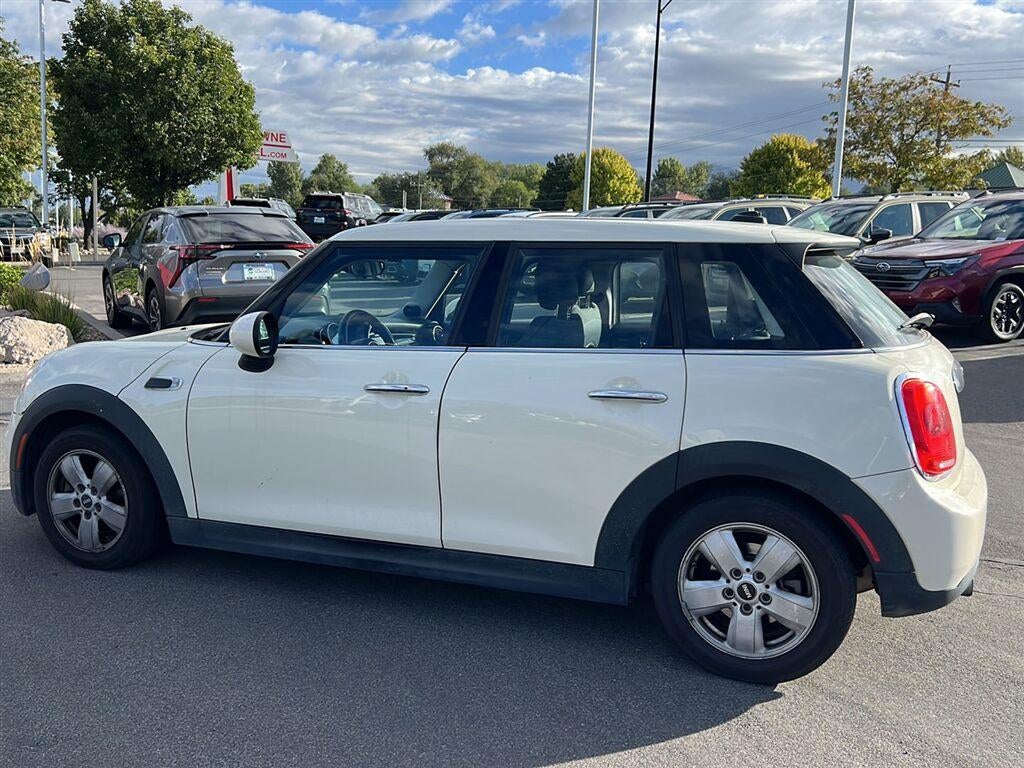 2016 MINI Cooper Hardtop 4 Door Cooper
