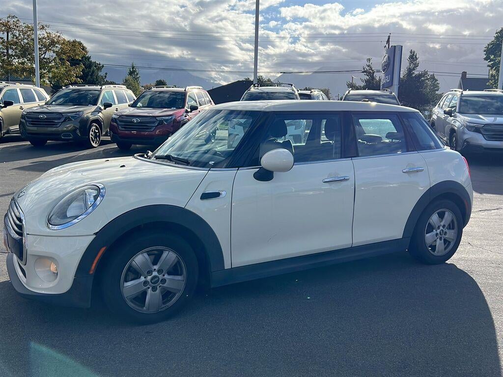 2016 MINI Cooper Hardtop 4 Door Cooper